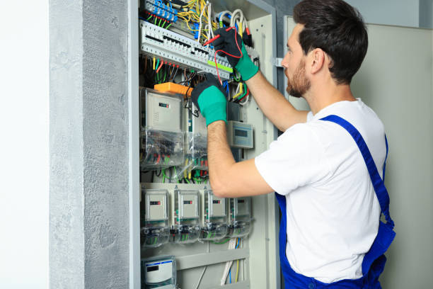 Best Ceiling Fan Installation Electrician  in Fairfield Bay, AR